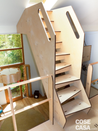 piccola rampa che porta al terrazzo sul tetto