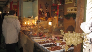 mercatino di natale san nicola Piazza Piccapietra a Genova mercatino di natale san nicola Piazza Piccapietra a Genova