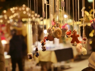 mercatini natale borgo piemontese di Govone (Cuneo) mercatini natale borgo piemontese di Govone (Cuneo)