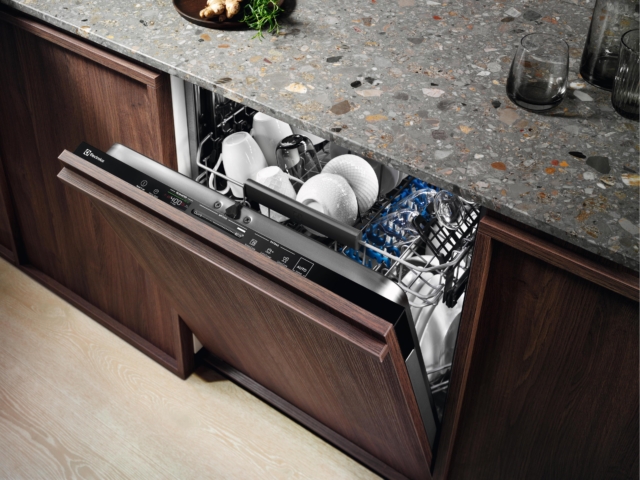 QuickSelect lavastoviglie ad incasso Electrolux valore consumo acqua QuickSelect lavastoviglie ad incasso Electrolux valore consumo acqua
