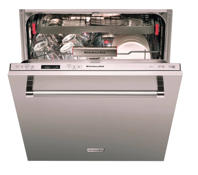 lavastoviglie KDSDM 82142 di KitchenAid in classe A+++ ha una capacità di 14 coperti, è dotata di un terzo cestello, rumorosità di 43 dB, consumo 9,5 litri di acqua a ciclo, 9 programmi di lavaggio lavastoviglie KDSDM 82142 di KitchenAid in classe A+++ ha una capacità di 14 coperti, è dotata di un terzo cestello, rumorosità di 43 dB, consumo 9,5 litri di acqua a ciclo, 9 programmi di lavaggio