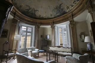 Storico palazzo a Positano sulla costiera amalfitana