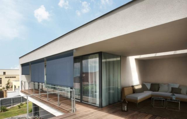 Le tende da sola a bracci estensibili PRATIC T-SQUARE garantiscono ampi spazi di copertura dal sole e ingombri minimi, grazie all’elegante box che contiene la tenda una volta chiusa. La movimentazione, così come l’estensione o l’inclinazione possono essere attivate tramite telecomando o smatphone, che ne controllano anche l’illuminazione a led integrata al cassonetto. Una soluzione avanzata che resiste anche al vento forte grazie al sistema brevettato FlexControl. Tende da balcone a caduta verticale Pratic Tende da sole a caduta Perfette per creare riparati spazi di privacy, le tende a caduta di nuova generazione offrono ottime prestazioni in qualsiasi condizione atmosferica. Le tecnologie Power Spring System e Magnetic Lock System garantiscono il perfetto tensionamento del telo in qualsiasi posizione di apertura, anche in presenza di brezze sostenute, consentendone il riavvolgimento all’interno del box in caso di vento troppo forte o maltempo. Le tende da sola a bracci estensibili PRATIC T-SQUARE garantiscono ampi spazi di copertura dal sole e ingombri minimi, grazie all’elegante box che contiene la tenda una volta chiusa. La movimentazione, così come l’estensione o l’inclinazione possono essere attivate tramite telecomando o smatphone, che ne controllano anche l’illuminazione a led integrata al cassonetto. Una soluzione avanzata che resiste anche al vento forte grazie al sistema brevettato FlexControl. Tende da balcone a caduta verticale Pratic Tende da sole a caduta Perfette per creare riparati spazi di privacy, le tende a caduta di nuova generazione offrono ottime prestazioni in qualsiasi condizione atmosferica. Le tecnologie Power Spring System e Magnetic Lock System garantiscono il perfetto tensionamento del telo in qualsiasi posizione di apertura, anche in presenza di brezze sostenute, consentendone il riavvolgimento all’interno del box in caso di vento troppo forte o maltempo.