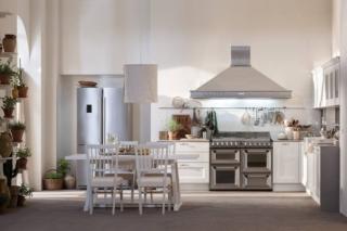 cucina-stile-retro-venetacucine-vintage-ante-laccato-bianco-modello-angolare cucina-stile-retro-venetacucine-vintage-ante-laccato-bianco-modello-angolare