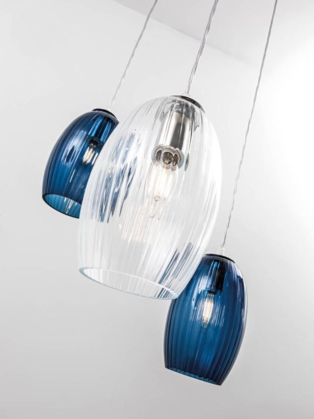 lampada a sospensione Talisker di Rossini Illuminazione con diffusore in vetro trasparente soffiato a mano colorato lampada a sospensione Talisker di Rossini Illuminazione con diffusore in vetro trasparente soffiato a mano colorato