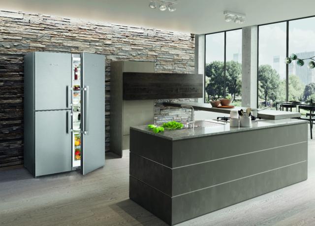 frigorifero side by side Premium SBSes 8483 di Liebherr finitura SmartSteel in acciaio antimpronta frigorifero side by side Premium SBSes 8483 di Liebherr finitura SmartSteel in acciaio antimpronta