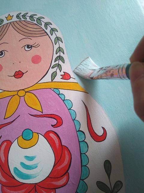 Dipingere quadretti per la cameretta con matrioske coloratissime - Cose di  Casa