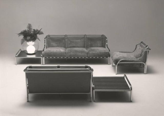 Foto del catalogo Poltronova con le sedute Stringa e Giova (design Gae Aulenti), 1963 (courtesy of Archivio Gae Aulenti, © Aldo Ballo). Foto del catalogo Poltronova con le sedute Stringa e Giova (design Gae Aulenti), 1963 (courtesy of Archivio Gae Aulenti, © Aldo Ballo).