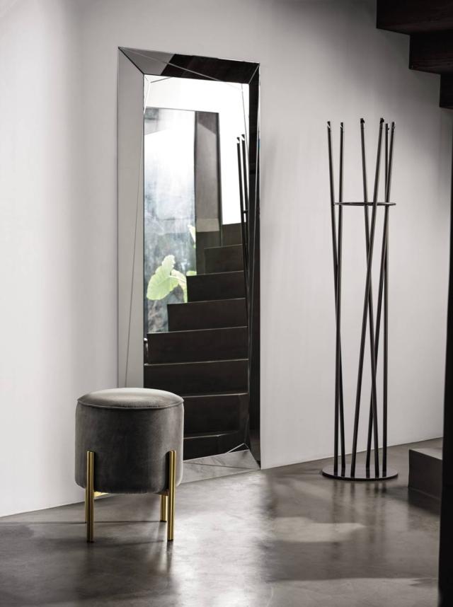 appendiabiti terra bontempi hula acciaio laccato argento design essenziale copia appendiabiti terra bontempi hula acciaio laccato argento design essenziale copia