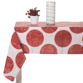 Tovaglia macro pois di Tapé Design, disponibili nei colori: nero, rosso, oro o beige. Realizzata in materiale misto, 50%  cotone e 50% poliestere. In tre misure da 6, 8 e 12 posti. Prezzo a partire da 28 euro. www.qvc.it