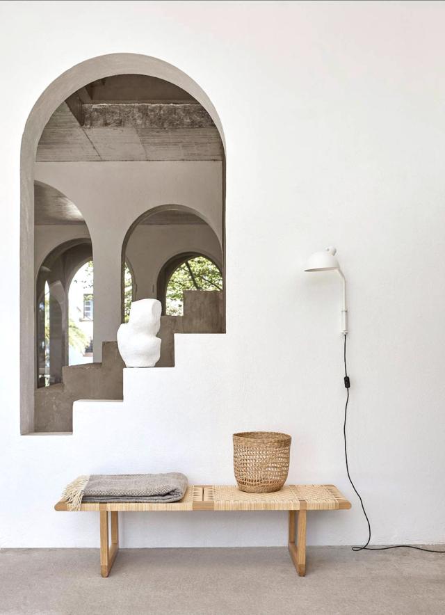 panca Table Bench BM0488 (design Børge Mogensen) di Carl Hansen & Son è una riedizione contemporanea di un modello presentato nel 1958 panca Table Bench BM0488 (design Børge Mogensen) di Carl Hansen & Son è una riedizione contemporanea di un modello presentato nel 1958