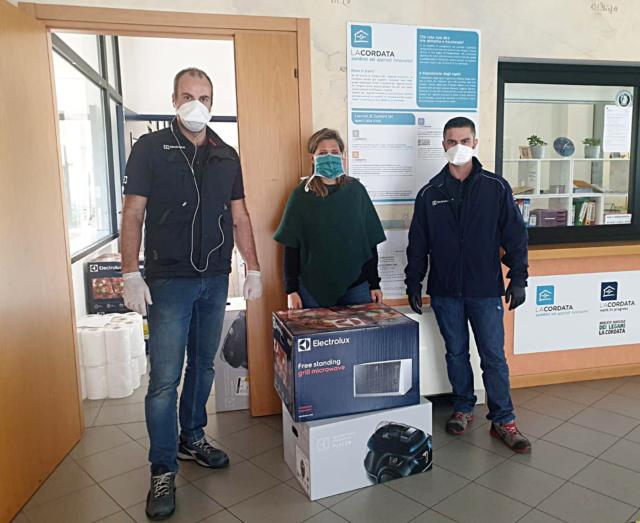 Electrolux donazione Zumbimbi Electrolux donazione Zumbimbi