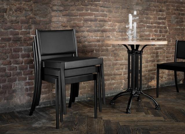 sedia impilabile gebruder thonet vienna suu faggio curvato pelle nera sedia impilabile gebruder thonet vienna suu faggio curvato pelle nera