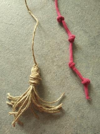 Create giochi a piacere usando i materiali che avete a disposizione. Create giochi a piacere usando i materiali che avete a disposizione.