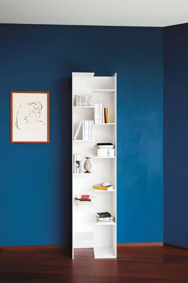 mobili alti e stretti Step di Desalto struttura composito laccato bianco modulare mobili alti e stretti Step di Desalto struttura composito laccato bianco modulare
