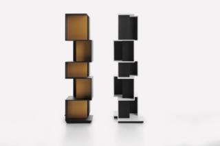 mobili alti e stretti di Mdf Italia moduli bifacciali laccato bianco nero e grigio piombo oro mobili alti e stretti di Mdf Italia moduli bifacciali laccato bianco nero e grigio piombo oro