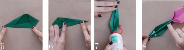 5-6) Piegare un lato lungo fino ad arrivare a metà del foglio. Poi ripetere con il lato lungo opposto. I due lati si incontreranno al centro.
7-8) Applicare la colla al centro del lato corto della foglia. Fare aderire la foglia allo lo stelo. 5-6) Piegare un lato lungo fino ad arrivare a metà del foglio. Poi ripetere con il lato lungo opposto. I due lati si incontreranno al centro.
7-8) Applicare la colla al centro del lato corto della foglia. Fare aderire la foglia allo lo stelo.