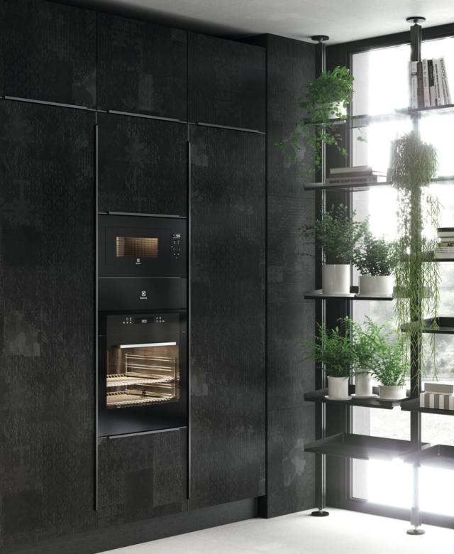 piastrelle cucina Clover di LUBE con piastrelle Dechirer_XL_nero Mutina piastrelle cucina Clover di LUBE con piastrelle Dechirer_XL_nero Mutina