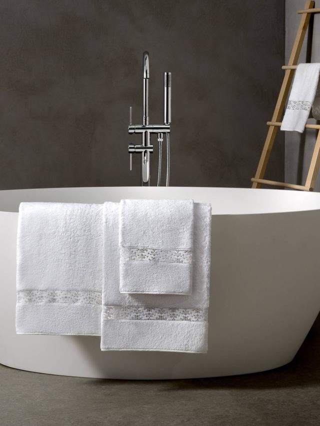 biancheria bagno collezione Liberty di Rivolta Carmignani biancheria bagno collezione Liberty di Rivolta Carmignani
