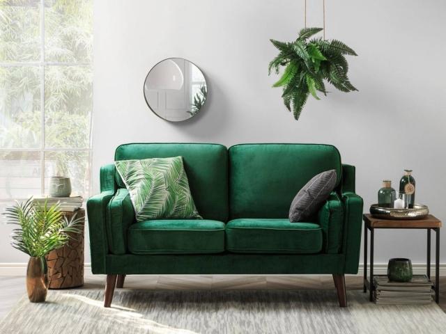 divano due posti lokka beliani rivestimento velluto verde piedini legno quercia divano due posti lokka beliani rivestimento velluto verde piedini legno quercia