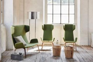 divano due posti lounge light midj struttura acciaio schienale alto sagomato verde divano due posti lounge light midj struttura acciaio schienale alto sagomato verde