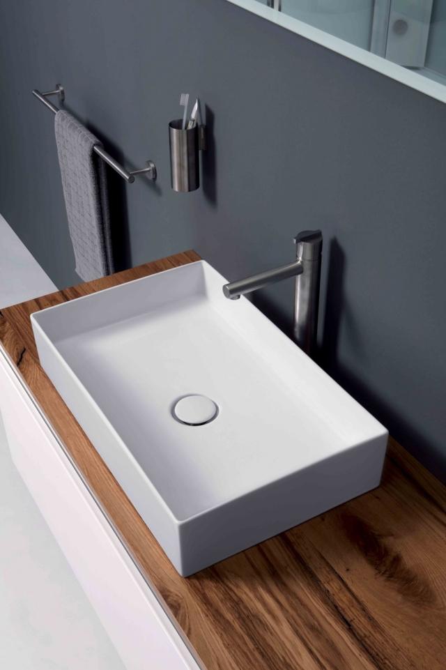 lavabo rettangolare da appoggio Puro di Grandform bianco opaco con bordo di 5 mm lavabo rettangolare da appoggio Puro di Grandform bianco opaco con bordo di 5 mm
