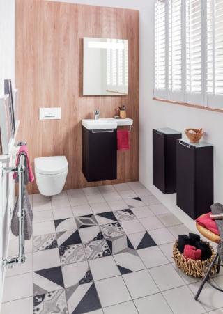 vaso sospeso compatto Subway 2 di Villeroy Boch in ceramica bianca vaso sospeso compatto Subway 2 di Villeroy Boch in ceramica bianca