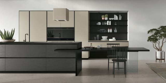 cucina-boiserie-attrezzata-aliant-stosa-ante-vetro-pomice-opaco-neolith-basalt-black-isola cucina-boiserie-attrezzata-aliant-stosa-ante-vetro-pomice-opaco-neolith-basalt-black-isola