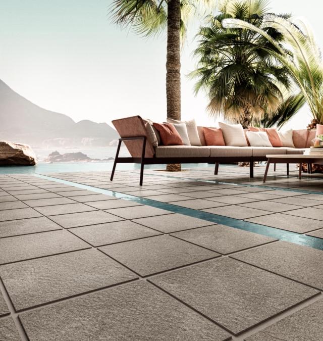 pavimentazione da esterno di gres porcellanato Moonstone di FMG Fabbrica Marmi e Graniti pavimentazione da esterno di gres porcellanato Moonstone di FMG Fabbrica Marmi e Graniti