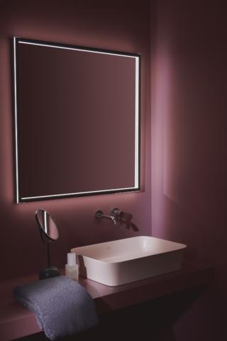 specchio quadrato Conca di Ideal Standard con cornice esterna in alluminio nero specchio quadrato Conca di Ideal Standard con cornice esterna in alluminio nero