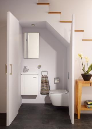 vaso compatto sospeso serie Connect Space di Ideal Standard vaso compatto sospeso serie Connect Space di Ideal Standard