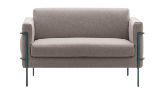 Icon di Felis (www.felis.it) è caratterizzato da una seduta morbida racchiusa da un telaio in tubolari
a vista declinati in colori pastello. Misura
L 133 x P 70 x H 79 cm e costa 2.395 euro + Iva. Icon di Felis (www.felis.it) è caratterizzato da una seduta morbida racchiusa da un telaio in tubolari
a vista declinati in colori pastello. Misura
L 133 x P 70 x H 79 cm e costa 2.395 euro + Iva.