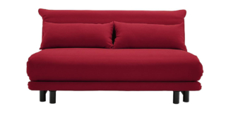Il divano-letto Multy di Ligne Roset (www.ligne-roset.it) ha un aspetto morbido e accogliente; i cuscini poggia-reni sfoderabili ne aumentano il comfort. Misura L 131 x P 103 x H 82 cm e costa a partire da 2.900 euro. Il divano-letto Multy di Ligne Roset (www.ligne-roset.it) ha un aspetto morbido e accogliente; i cuscini poggia-reni sfoderabili ne aumentano il comfort. Misura L 131 x P 103 x H 82 cm e costa a partire da 2.900 euro.