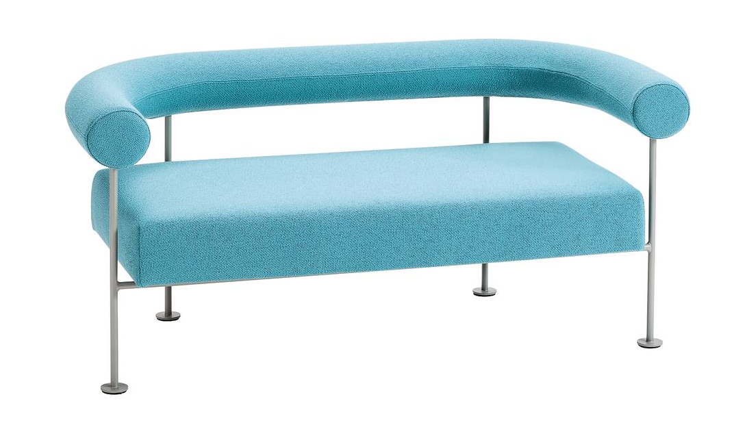 Qua-ndo di Midj (www.midj.com) ha struttura
in metallo, seduta e schienale imbottiti e rivestimento
in tessuto, pelle o ecopelle. Misura L 150 x P 71 x
H 69 cm e costa a partire da 1.588,44 euro. Qua-ndo di Midj (www.midj.com) ha struttura
in metallo, seduta e schienale imbottiti e rivestimento
in tessuto, pelle o ecopelle. Misura L 150 x P 71 x
H 69 cm e costa a partire da 1.588,44 euro.