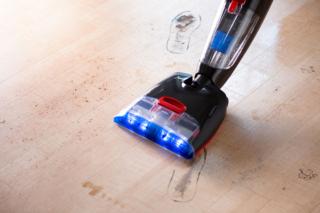 togliere macchie sporco pavimento con lavapavimenti vileda jetclean togliere macchie sporco pavimento con lavapavimenti vileda jetclean