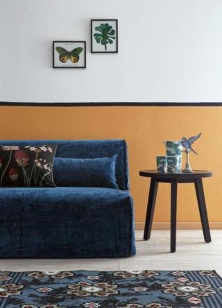 boiserie ocra dipinta a parete, foto andrea baguzzi