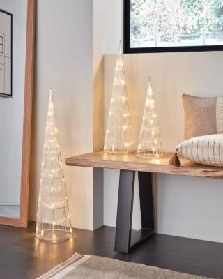 albero natale 2020 set abeti stilizzati marleen kave home struttura conica metallo argentato lampadine led albero natale 2020 set abeti stilizzati marleen kave home struttura conica metallo argentato lampadine led