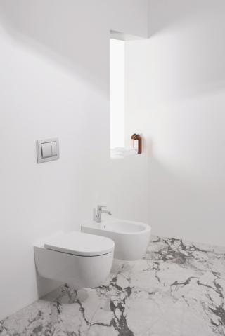 Sanitari sospesi coll. Blend di Ideal Standard (www.idealstandard.it) Sanitari sospesi coll. Blend di Ideal Standard (www.idealstandard.it)