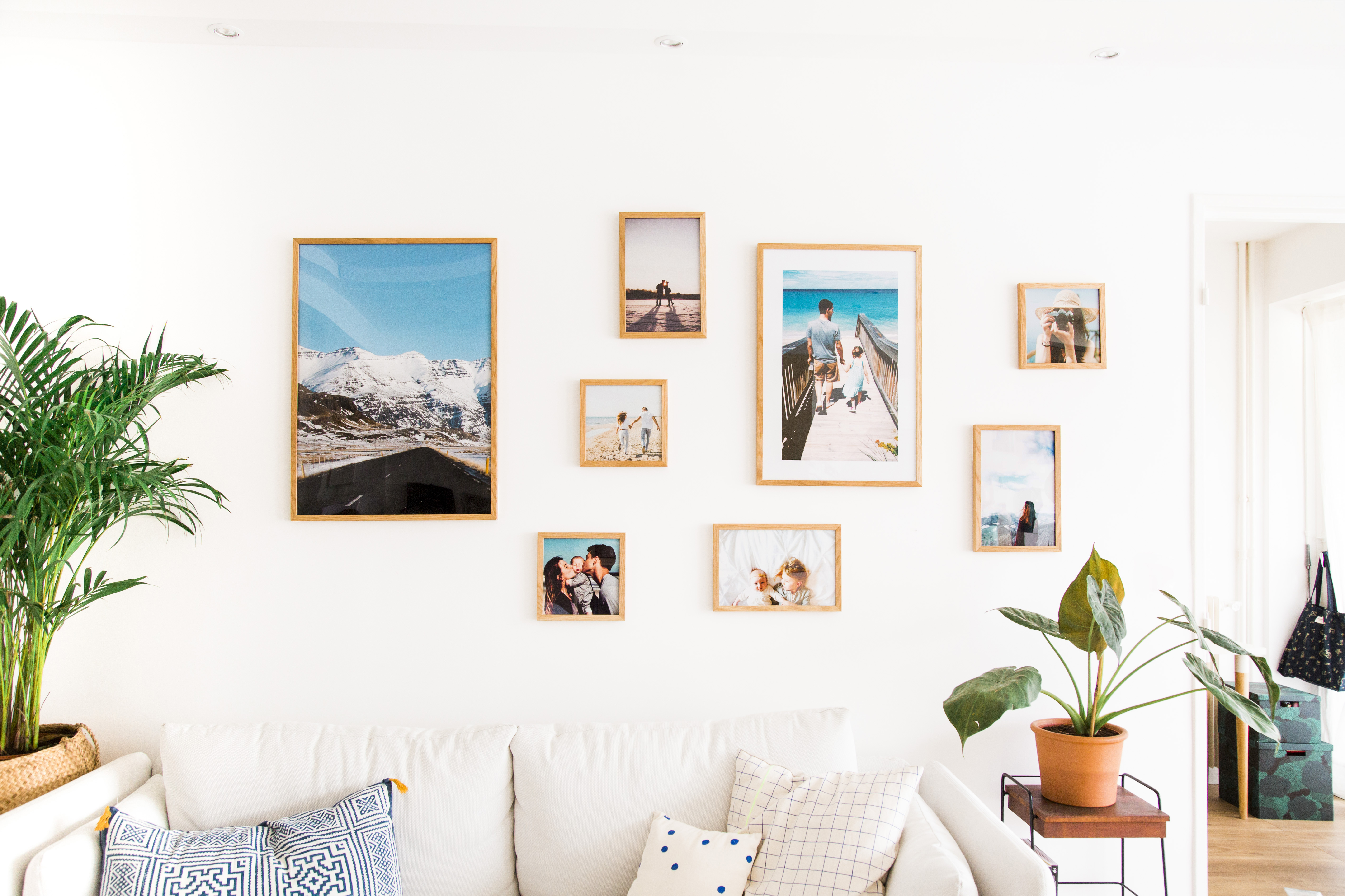 Foto con cornice Marie-Louise in color legno naturale. Di Cheerz Foto con cornice Marie-Louise in color legno naturale. Di Cheerz