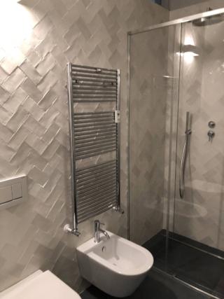 Scaldasalviette acciaio Scaldasalviette acciaio