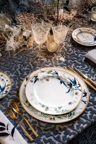 tavola blu e oro Giorgia Fantin Borghi servizio