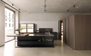 cucina modello piu recente ante telaio alluminio vetro nero opaco telero euromobil isola piano snack effetto legno cucina modello piu recente ante telaio alluminio vetro nero opaco telero euromobil isola piano snack effetto legno