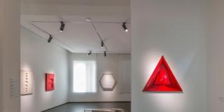 Attraverso le Avanguardie. Giuseppe Niccoli / visione e coraggio di una Galleria Attraverso le Avanguardie. Giuseppe Niccoli / visione e coraggio di una Galleria