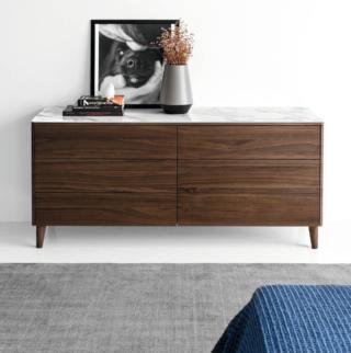 cassettiera camera da letto finitura legno boston calligaris sei cassetti top ceramica effetto marmo cassettiera camera da letto finitura legno boston calligaris sei cassetti top ceramica effetto marmo