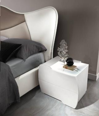 comodino camera letto struttura bianco frassinato martina mobilpiu due cassetti piano vetro effetto marmo calacatta luce led comodino camera letto struttura bianco frassinato martina mobilpiu due cassetti piano vetro effetto marmo calacatta luce led