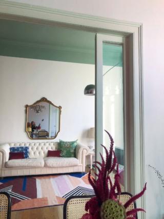 Divano pelle bianca e decor Divano pelle bianca e decor