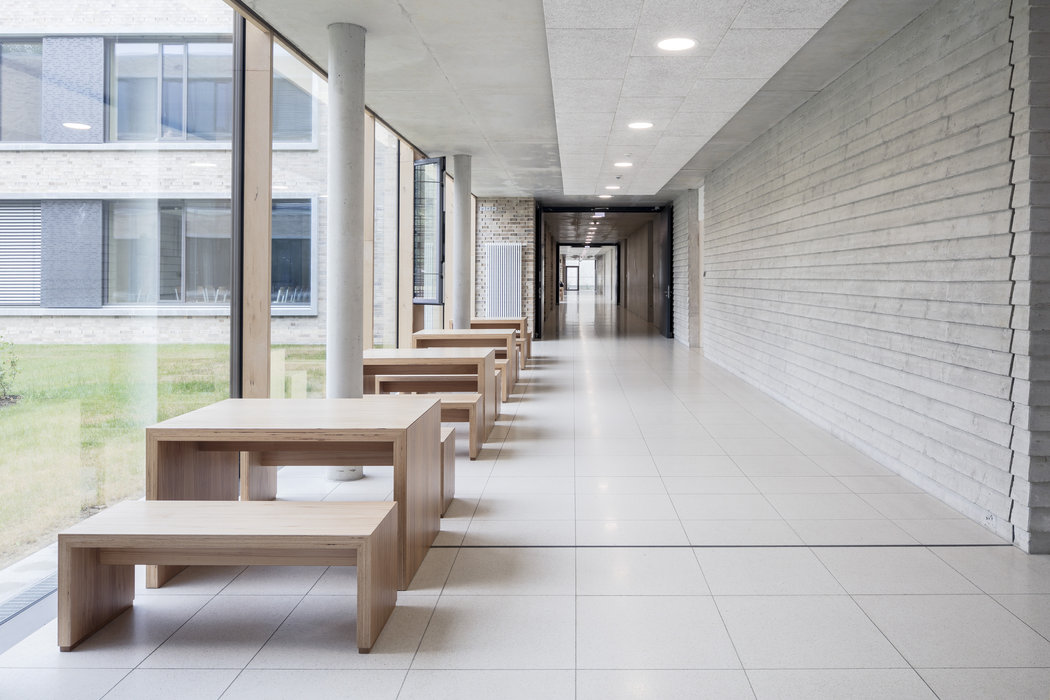 hormann lippstadt scuola spazio comune hormann lippstadt scuola spazio comune