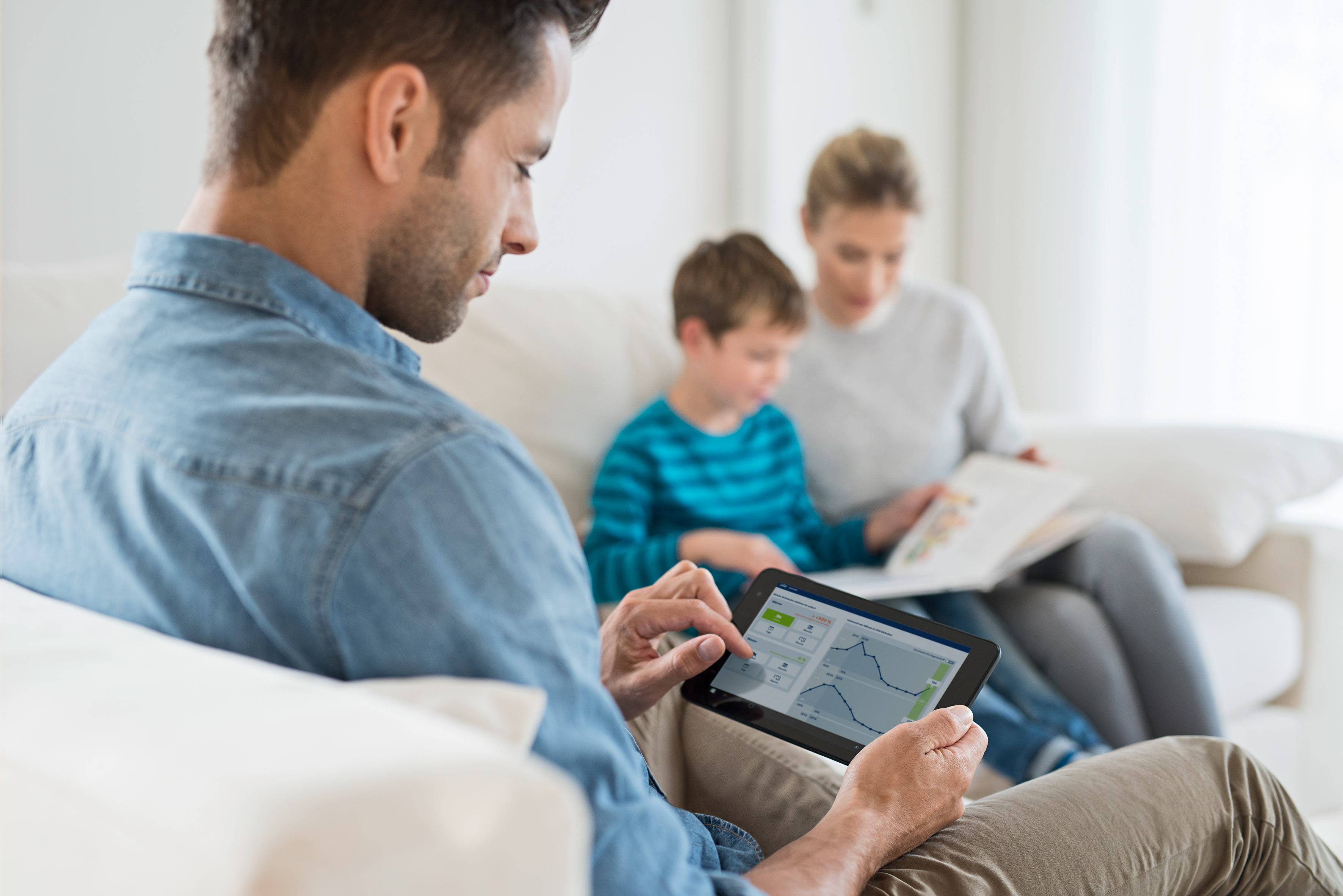 I portali web ista permettono di verificare in ogni momento e luogo le informazioni sul tuo consumo di calore e acqua I portali web ista permettono di verificare in ogni momento e luogo le informazioni sul tuo consumo di calore e acqua