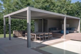 Affiancati, i moduli autoportanti di Opera creano composizioni su misura. Giovanni de Sandre Affiancati, i moduli autoportanti di Opera creano composizioni su misura. Giovanni de Sandre