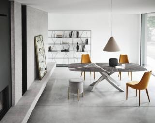 pouf cilindrico velluto grigio chiaro piedini acciaio laccato oro puffoso bontempi pouf cilindrico velluto grigio chiaro piedini acciaio laccato oro puffoso bontempi